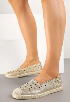 Złote Espadryle Vices z Ażurową Cholewką i Plecionym Sznurkiem Arivoni