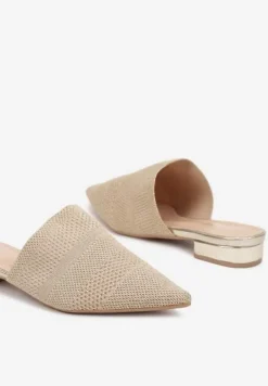 Złote Klapki na Płaskiej Podeszwie z Plecionką Tandeora