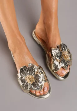 Złote Klapki z Ekozamszu na Płaskiej Podeszwie z Ozdobnym Kwiatem Ellesara