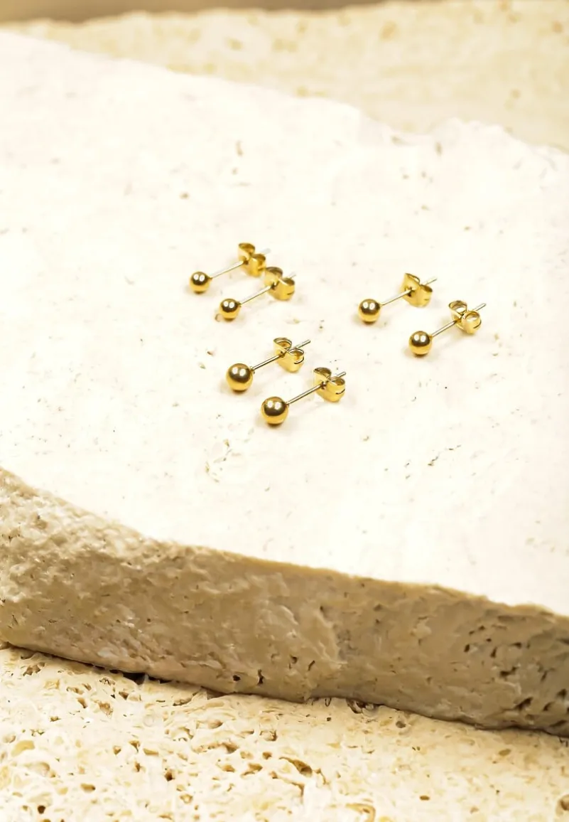 Złote Kolczyki Typu Sztyfty 3 Pack w Kształcie Kuleczek Irrivira