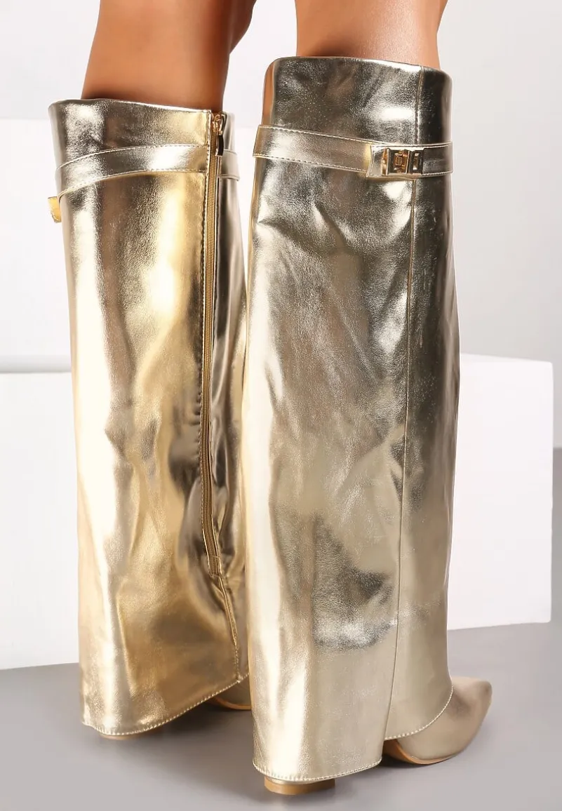 Złote Kozaki na Obcasie z Modnie Wywiniętą Cholewką Nartani