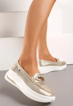 Złote Mokasyny na Platformie z Łańcuszkiem Himenna