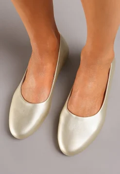 Złote Płaskie Balerinki z Imitacji Skóry Wsuwane z Okrągłym Noskiem Jemenna