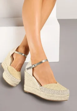 Złote Sandały na Koturnie w Typie Espadryli Ozdobione Plecionką Akiora