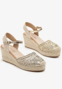 Złote Sandały na Koturnie z Plecionką Nevanille