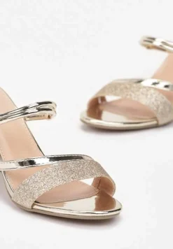 Złote Sandały na Słupku Zdobione Brokatem Clymiore