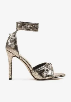 Złote Sandały na Szpilce z Ozdobnym Suwakiem i Metalicznymi Klamrami Zefine