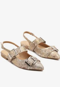 Złote Sandały Typu Slingback z Ozdobnymi Klamrami Tathelis