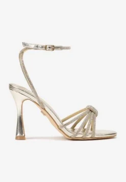 Złote Sandały Vices na Szpilce z Metalicznym Połyskiem i Cyrkoniami Linoressa