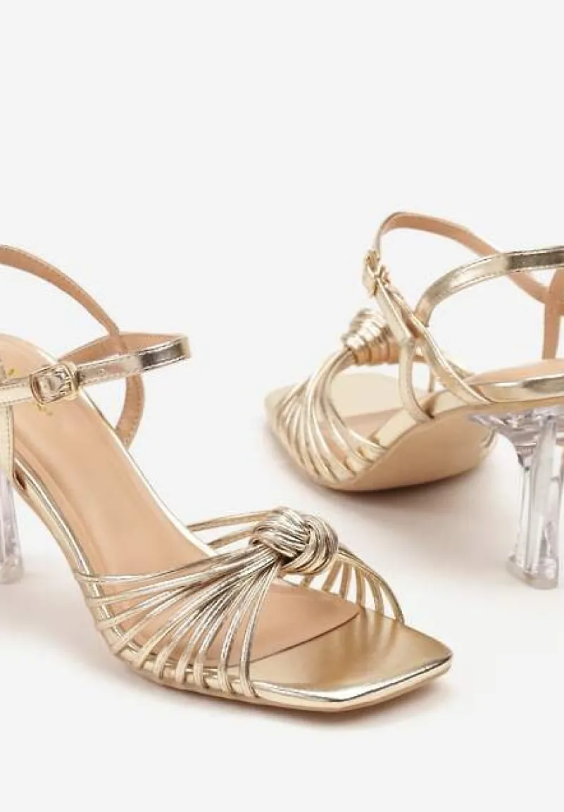 Złote Sandały Vices na Transparentnym Słupku z Supełkiem Saradina