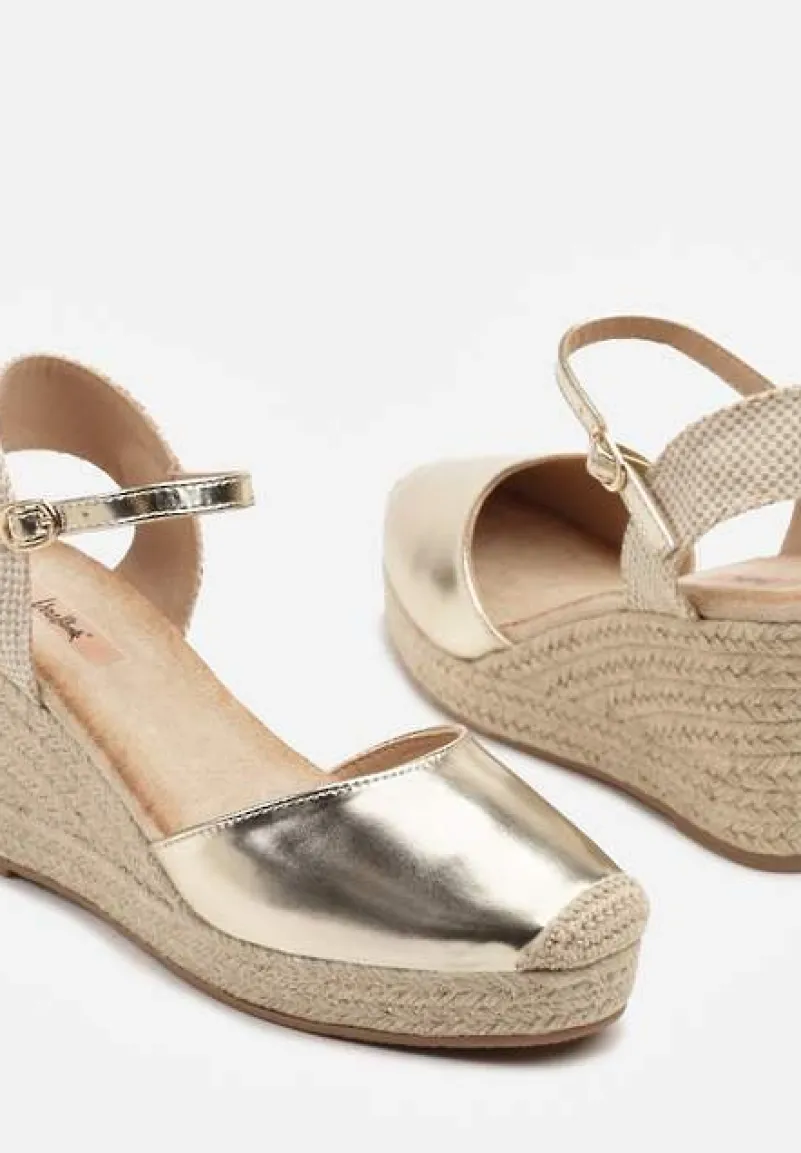 Złote Sandały w Stylu Espadryli na Koturnie z Plecionki Nilisine