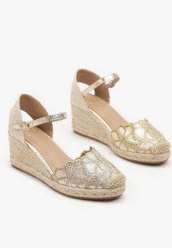 Złote Sandały z Ozdobnym Haftem z Kwiatami na Plecionym Koturnie Soridelle