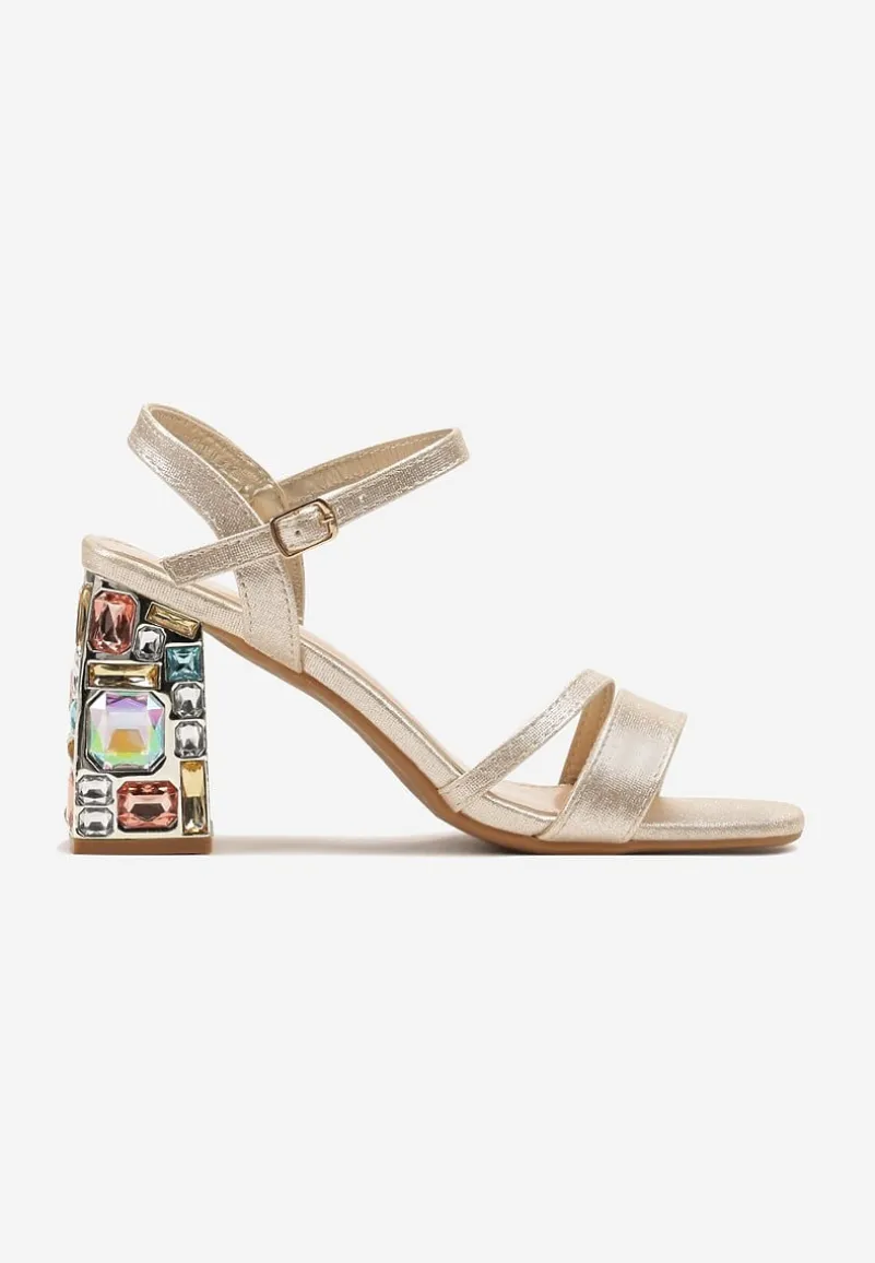 Złote Sandały Zapinane na Sprzączkę z Kryształkami na Słupku i Brokatem Laquie