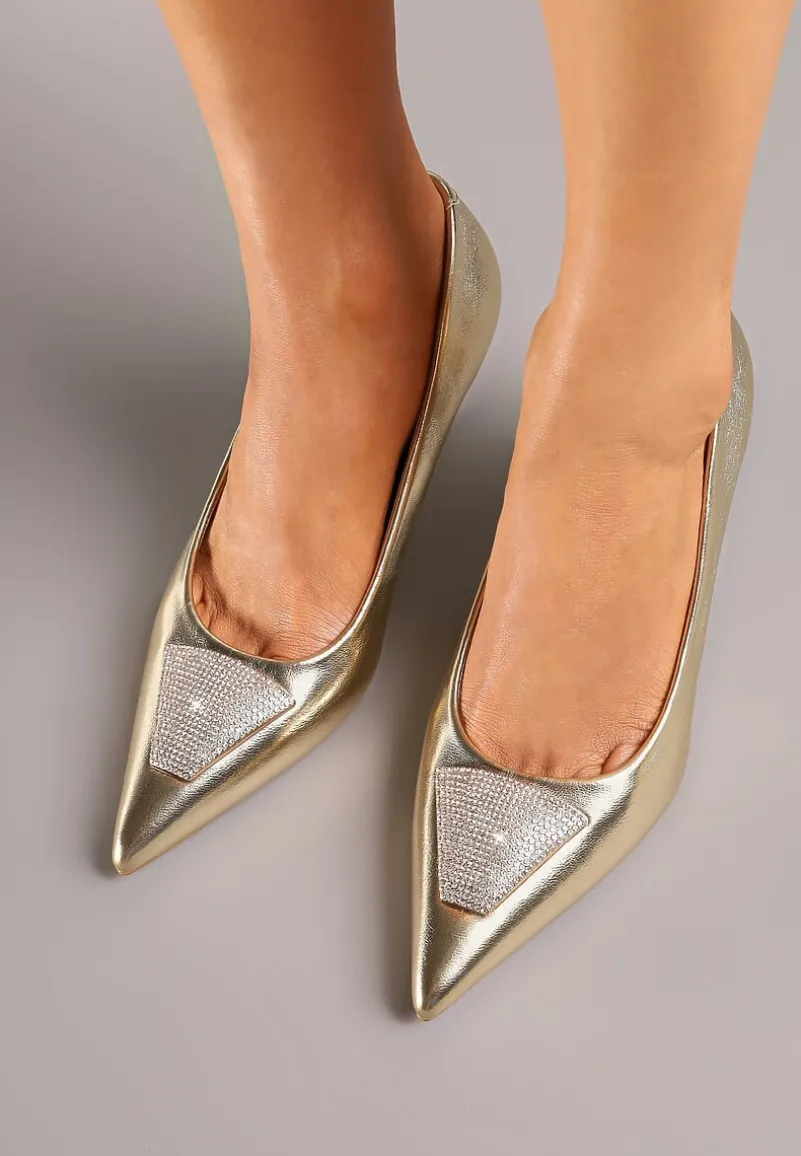 Złote Szpilki Vices Zdobione Aplikacją z Cyrkoniami Niravine