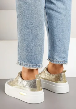 Złote Trampki na Platformie z Metalicznymi Sercami Florvila