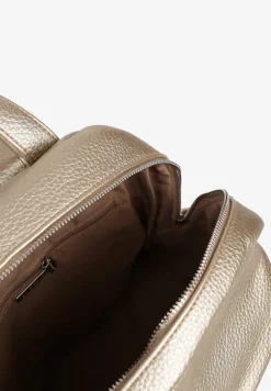 Złoty Plecak Ozdobiony Napisem Nillamea